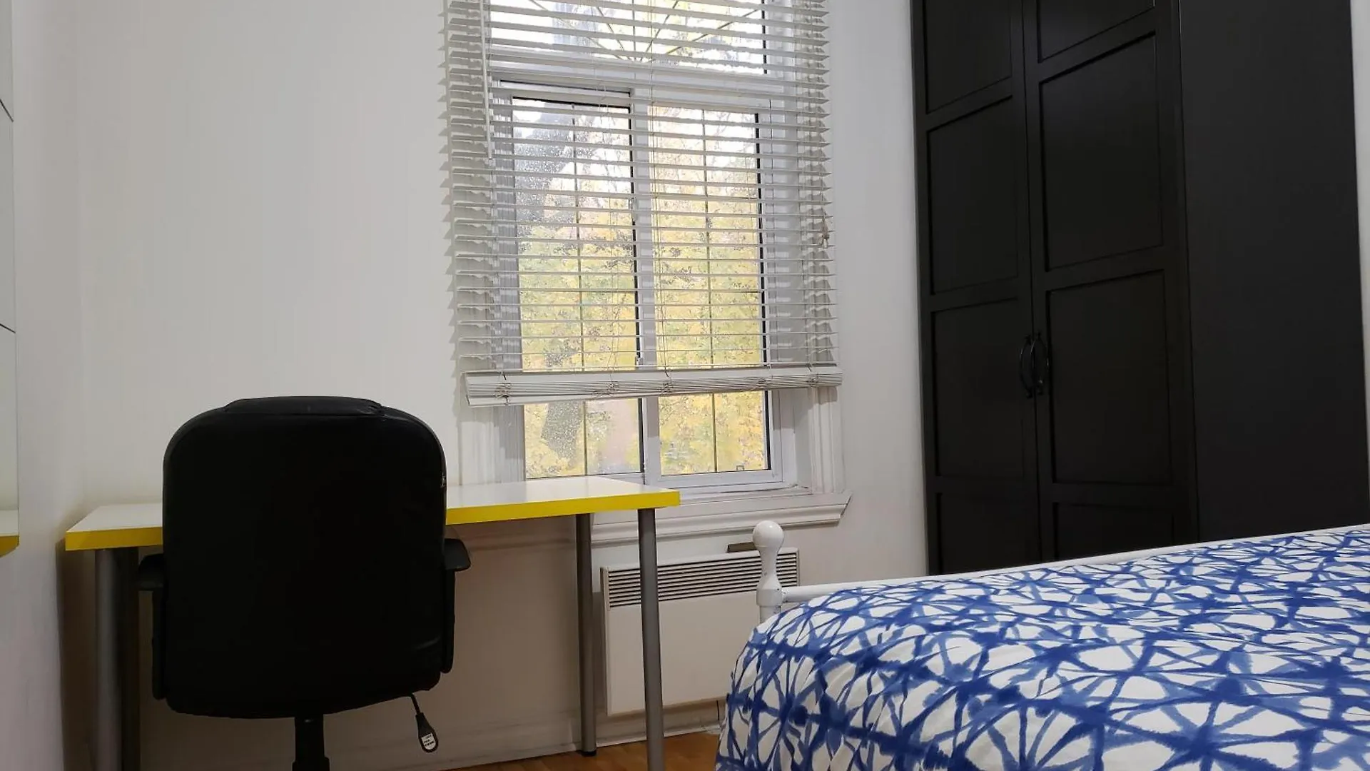 Delightful Room Near Metro Monk Station With Self Check-In Montreal